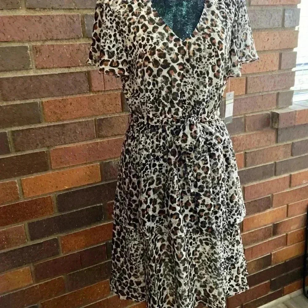 Sharagano Leopard Print Flutter Dress Nwt - image 5